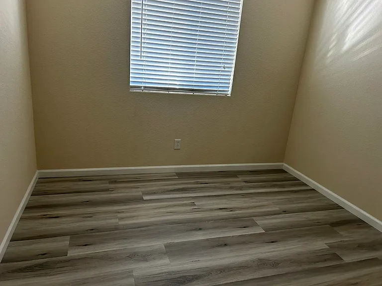 3033 W Custer Pl — Photo 19