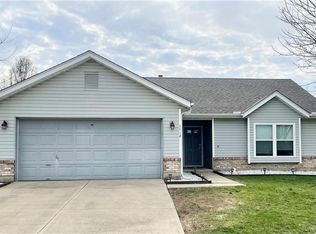 1412 Sterling Commons Blvd, Xenia, OH 45385