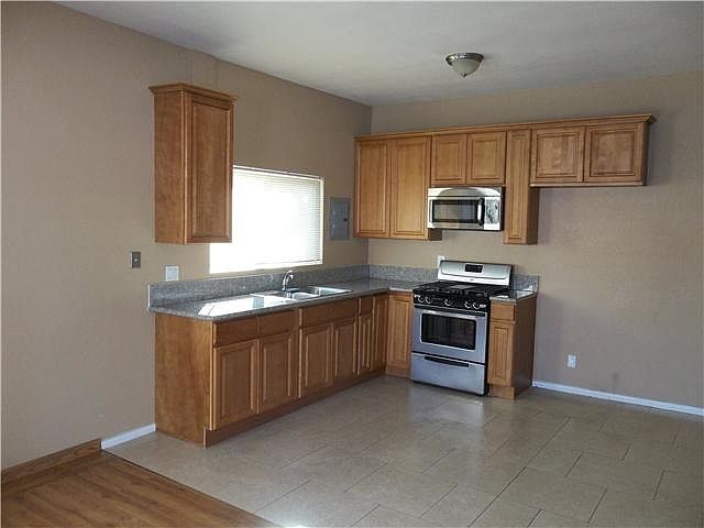 2nd image of 4134 Nordica St #3