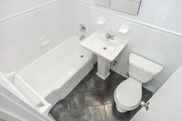 Rented by GoodRock Realty | media 21