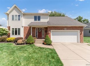 664 Sara Ct, Lewiston, NY 14092