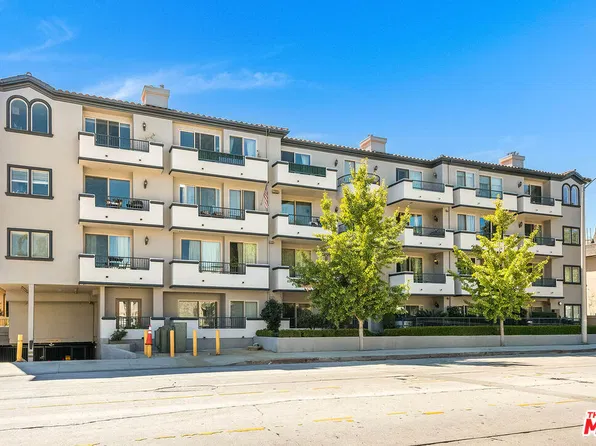 11218 Camarillo St APT 406, North Hollywood, CA 91602