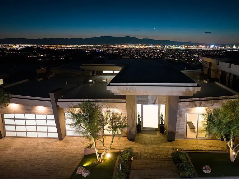663 Palisade Rim Dr — Photo 42