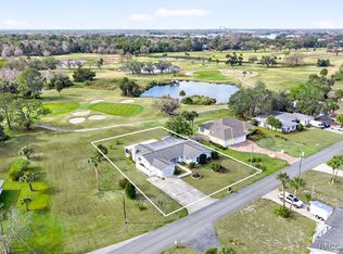 818 N Country Club Dr, Crystal River, FL 34429