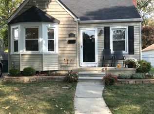 2360 Bacon Ave, Berkley, MI 48072