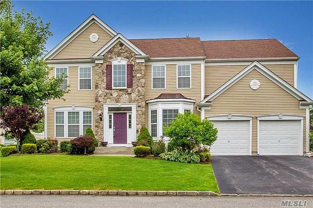 1st image of 33 Woodstork Dr