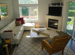 6121 Hazel Ave SE UNIT F-4, Auburn, WA 98092