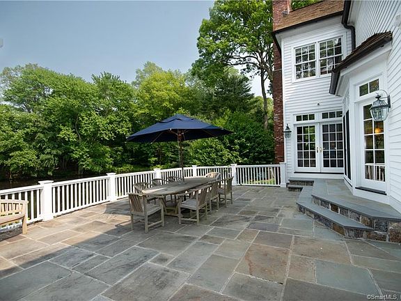 5th image of 52 Twin Pond Ln