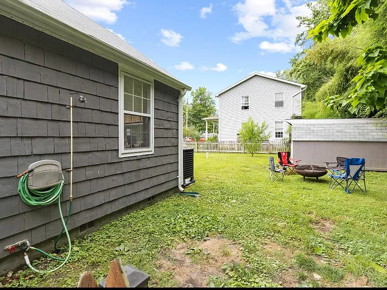 4921 Olive St — Photo 5