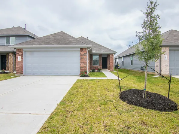 5722 Plantation Forest Dr, Katy, TX 77449