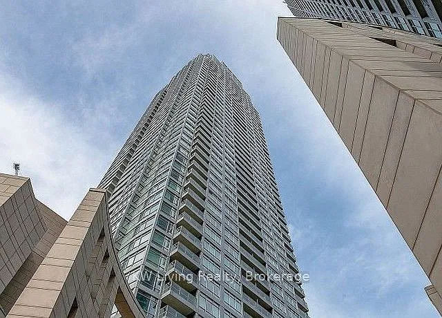2191 Yonge St #4008