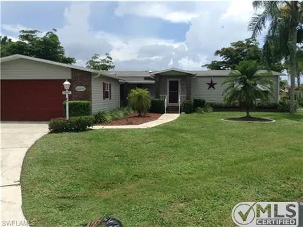 10051 Broken Woods Ct, North Fort Myers, FL 33903
