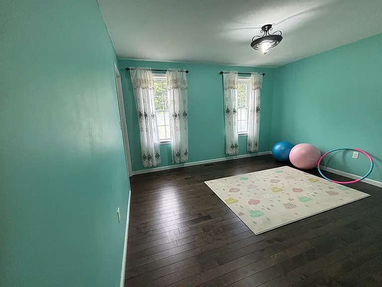 699 Summer St — Photo 16