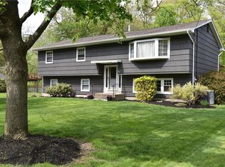 3 S Park Ln, Nanuet, NY 10954