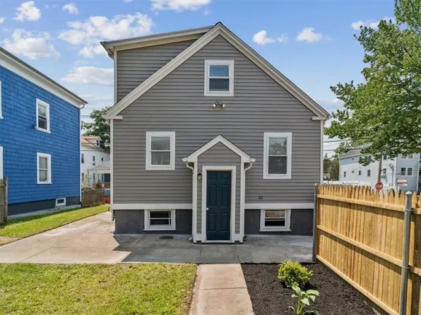 160 Ocean St, Providence, RI 02905