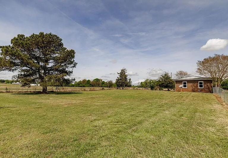 386 Sandy Creek Rd — Photo 26
