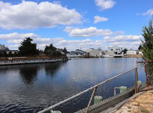 1040 Radio Rd, Little Egg Harbor, NJ 08087