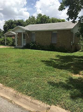 1st image of 1806 Magnolia Dr