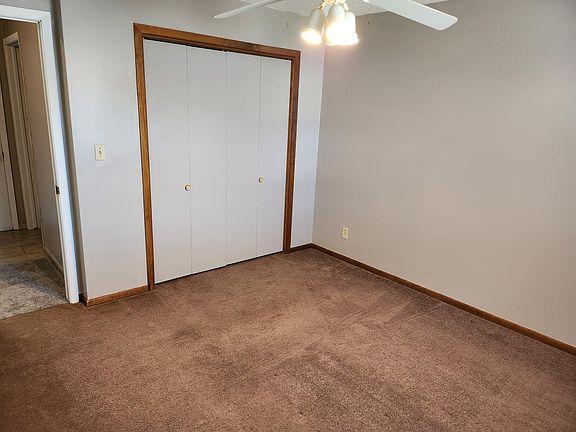 5th image of 2657 Idaho Ave