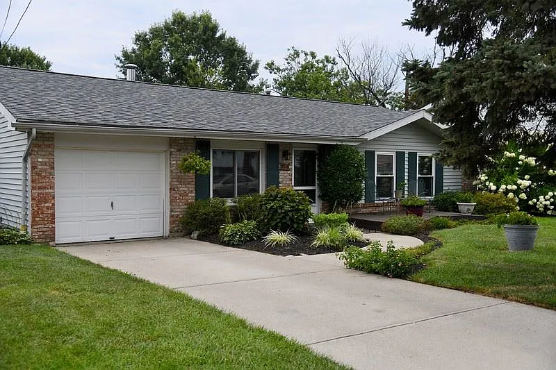 3347 Fir Tree Ln photo 1