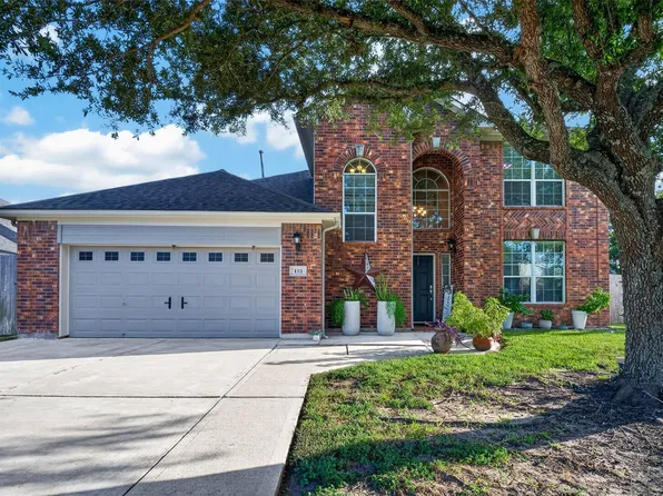 113 Erin Ct, La Porte, TX 77571