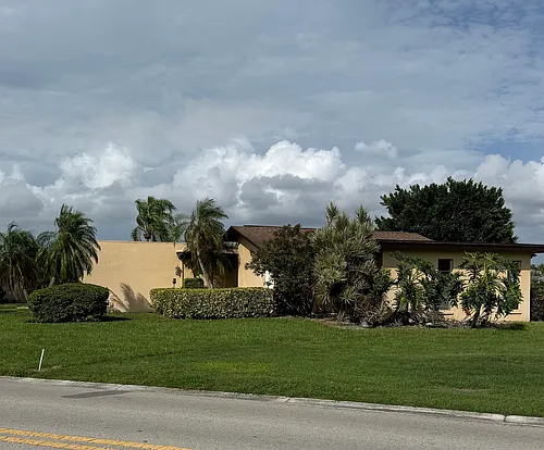 4105 Lakewood Blvd Photo 1
