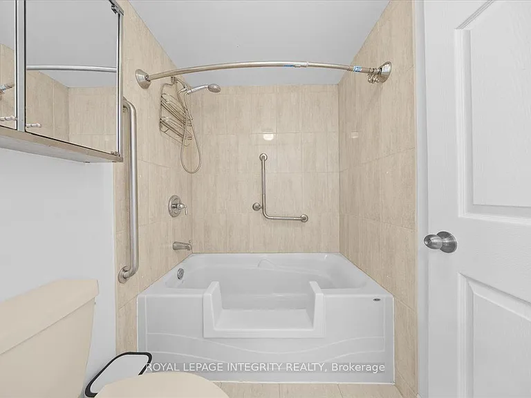 6470 Bilberry Dr #207 — Photo 38