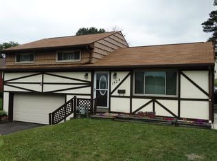 1924 Truman Dr, Aliquippa, PA