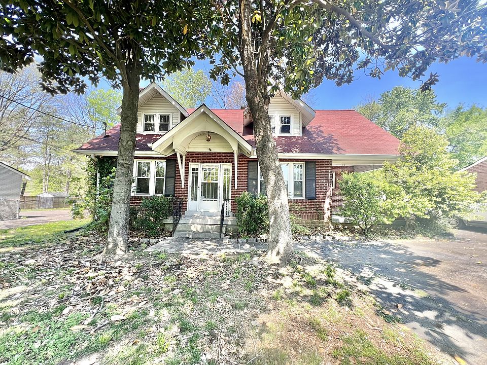 1st image of 642 McMurray Dr