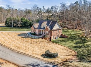 263 Woodmont Dr, Cornelia, GA 30531