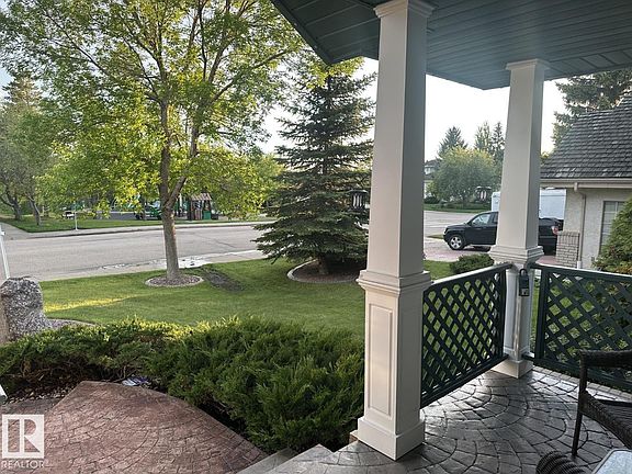 5th image of 170 Blackburn Dr
