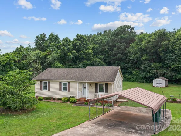 108 Cedar Cir, Salisbury, NC 28147