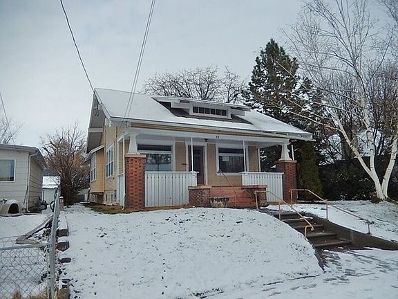 3rd image of 15 E Walnut St