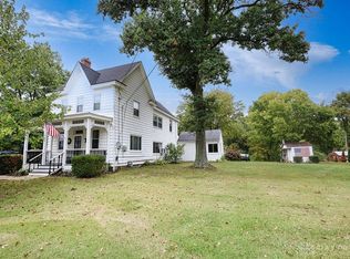 2132 Miles Rd, Cincinnati, OH 45231