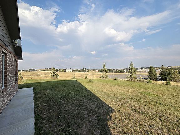 5th image of 1868 Ranch Loop