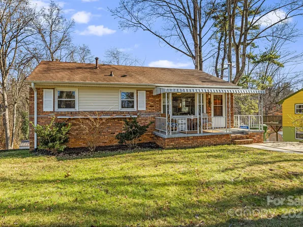 7 Crestland Rd, Asheville, NC 28803