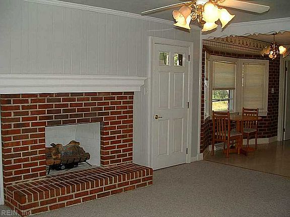 3rd image of 536 Greenway Dr