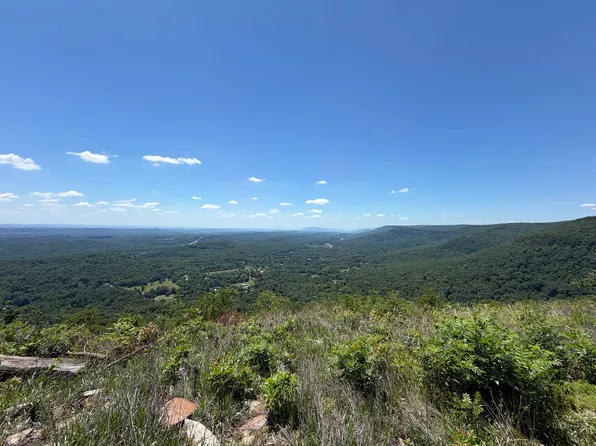 1134 Ransom Point Rd, Signal Mountain, TN 37377