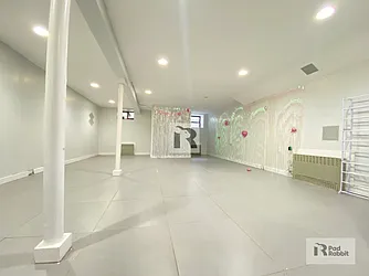 Rented by PadRabbit LLC