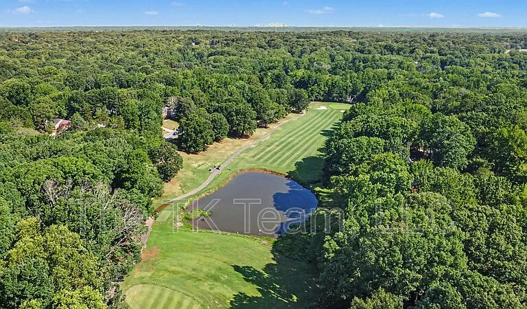 9606 Fairway Ridge Rd — Photo 32
