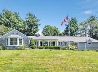 5 Ridge Rd, Newtown, CT 06470
