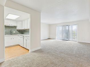 2745 Birchcrest Dr SE #63604, Grand Rapids, MI 49506