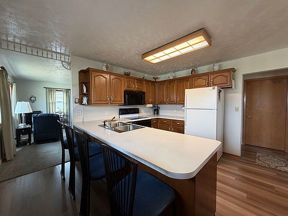 5th image of 822 20th St
