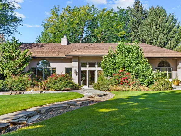 2985 N Holl Dr, Eagle, ID 83616