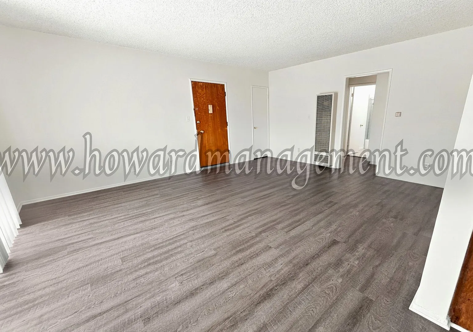 3637 Mentone — Photo 3