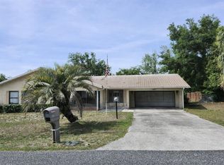 555 Silver Course Cir, Ocala, FL 34472