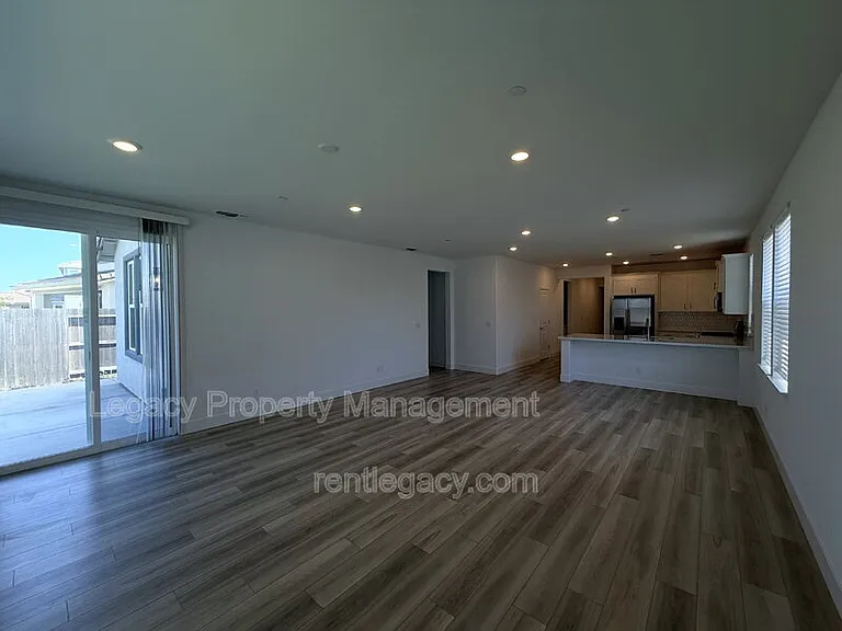 8332 Taylormade Way — Photo 10