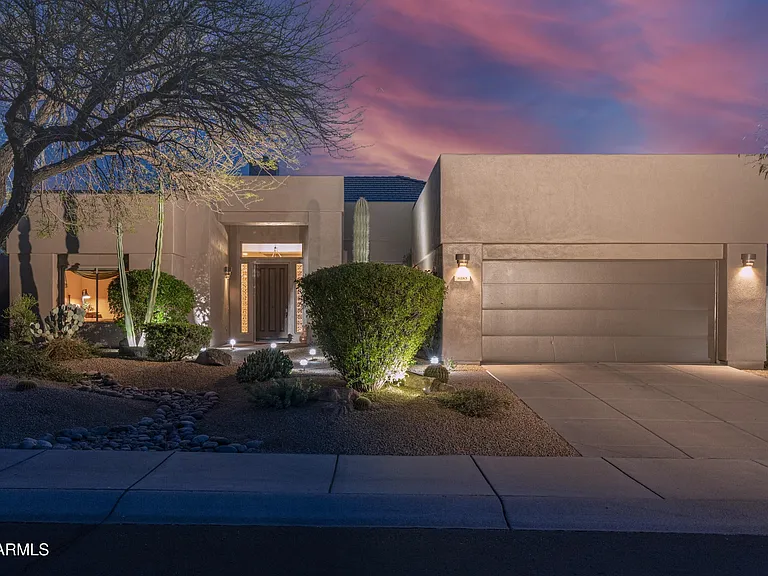 6183 E Evening Glow Dr — Photo 4