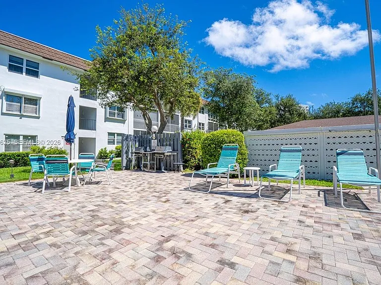 1501 S Ocean Blvd #307 — Photo 30