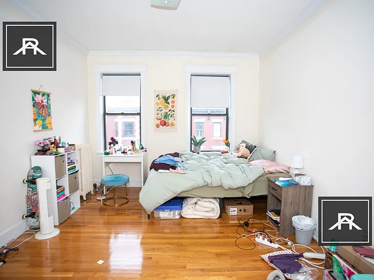 23 Glenville Ave #6 — Photo 3